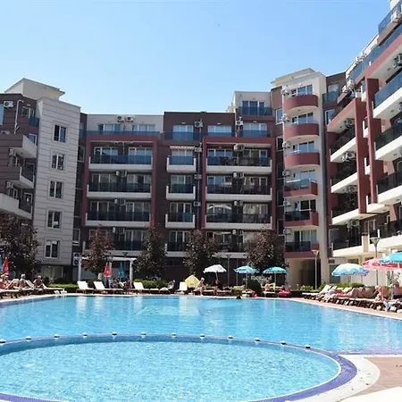 Persey Admiral Plaza Отель